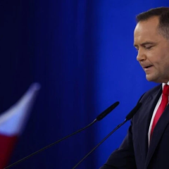Президент Польши Навровский отказался от сотрудничества с Усиком