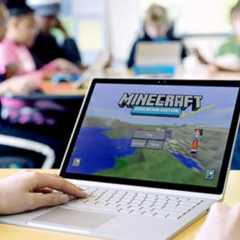 Practical Classes and Projects in Minecraft Courses: What Awaits Your Child