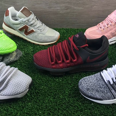 How Buying Shoes in Bulk Can Strengthen Your Retail Business