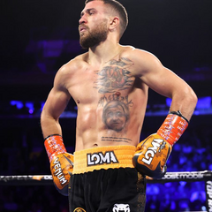 Ломаченко инвестирует в российский ресторан