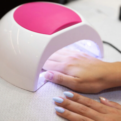 Идеальная лампа для маникюра: как выбрать и на что обратить внимание?