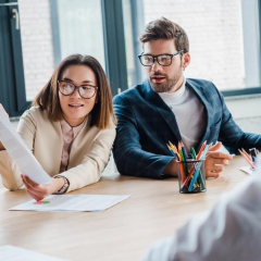 Реферальна програма для співробітників - що це та як працює програма