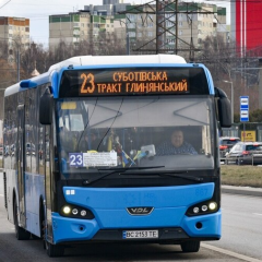 Современные низкопольные автобусы в Львове