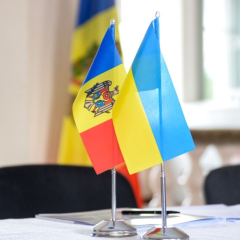 Временный статус для украинцев в Молдове
