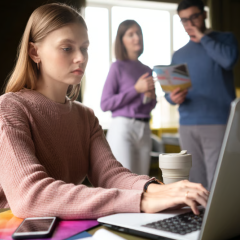 Salaries of minor workers