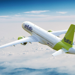 Латвійська авіакомпанія airBaltic