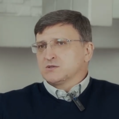 Василий Воскобойник