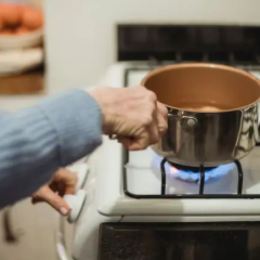 Чи мають пенсіонери сплачувати за розподіл газу 