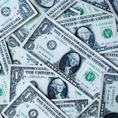How to Carry Money Abroad — Rules, Limits, and Legal Ways of Transportation