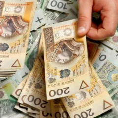 Salaries in Poland are growing at the slowest rate since 2021