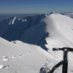 Троє українців в горах Румунії