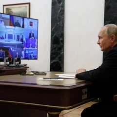 Путін готовий воювати над Україною