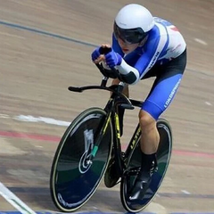 Велогонщица сломала ключицу на чемпионате мира