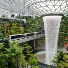 Зображено перший аеропорт у рейтингу