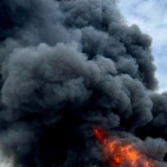 Протестувальники підпалили табір мігрантів у Сеуті