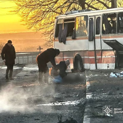 Дрон России над Днепропетровщиной атакует автобус