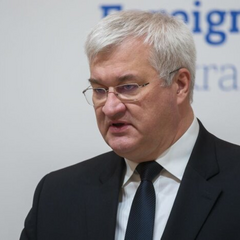 Сібіга та Єрмак виражають надію на кінець війни