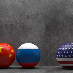 Карта мира с фLagами США, России и Китая