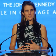 Тріщиною в сім'ї Кеннеді: онук експрезидента в критичному стані