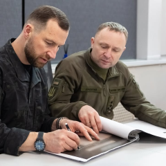 Министр обороны и главнокомандующий ВСУ обсудили фронтовую ситуацию, мобилизацию и меры безопасности