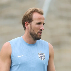 Shaman preparing to curse Harry Kane