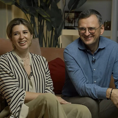 Министр Кулеба с новой возлюбленной