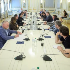 Зустріч Зеленського з монобільшістами Ради