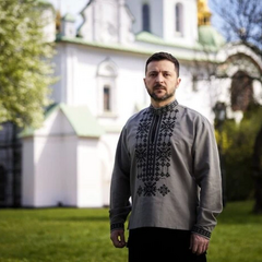 Президент з Великоднем в Україні