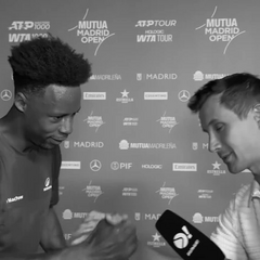 Чоловік Світоліної надає інтерв'ю пропагандистам