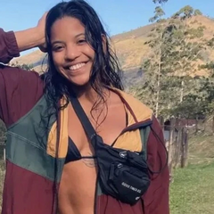 Туристка вижила після падіння у кратер активного вулкана