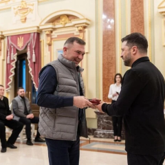 Zelensky awarded DTEK energy workers