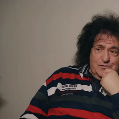 Иво Бобул на фото отмечен