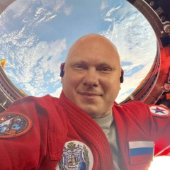 Космонавта видалять із МКС через SpaceX