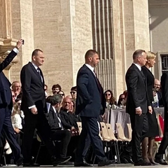 Польські та німецькі політики на похоронах Папи