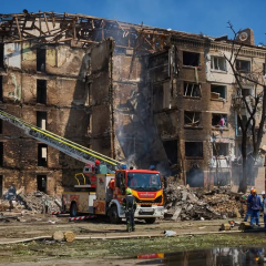 Нічна атака в Києві: постраждали містяни та будинки