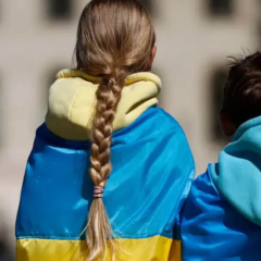 Перша леді США допомогла у відновленні дітей