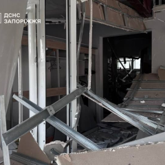 Младенец среди раненых от авиаудара в Запорожье