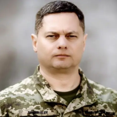 Зображення командувача ОК «Південь» Шаповалова
