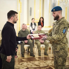 Зеленський нагородив військових державними нагородами
