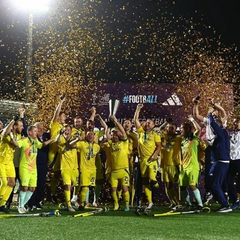 Збірна України з ампфутболу святкує перемогу