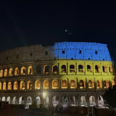 World landmarks in Ukrainian colors: four years of solidarity