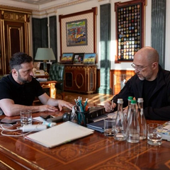 Зеленский анонсирует управленческие изменения: новая конфигурация власти