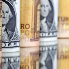 графік валютного ринку в Штормі