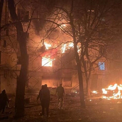 Будинок під обстрілом у Запоріжжі