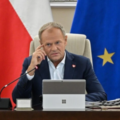 Польша продолжает террористическую угрозу до 2026 года и меняет правила Карты поляка