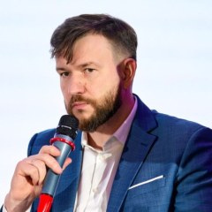 Правительство Украины представит план поэтапного завершения специальных пенсий 8 июня
