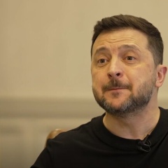 Зеленський розкриває деталі атаки Ірану: російські супутники тричі знімали базу США