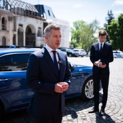Угорський прем'єр на Skoda Superb