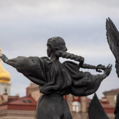 Погода в Украине 14 октября: +3° до +23°, переменная облачность и дожди