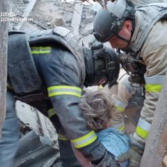 Woman rescued from the rubble of Druzhkivka